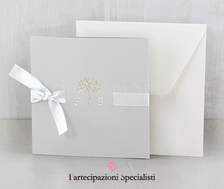 Partecipazione elegante grigia perla con albero della vita platino