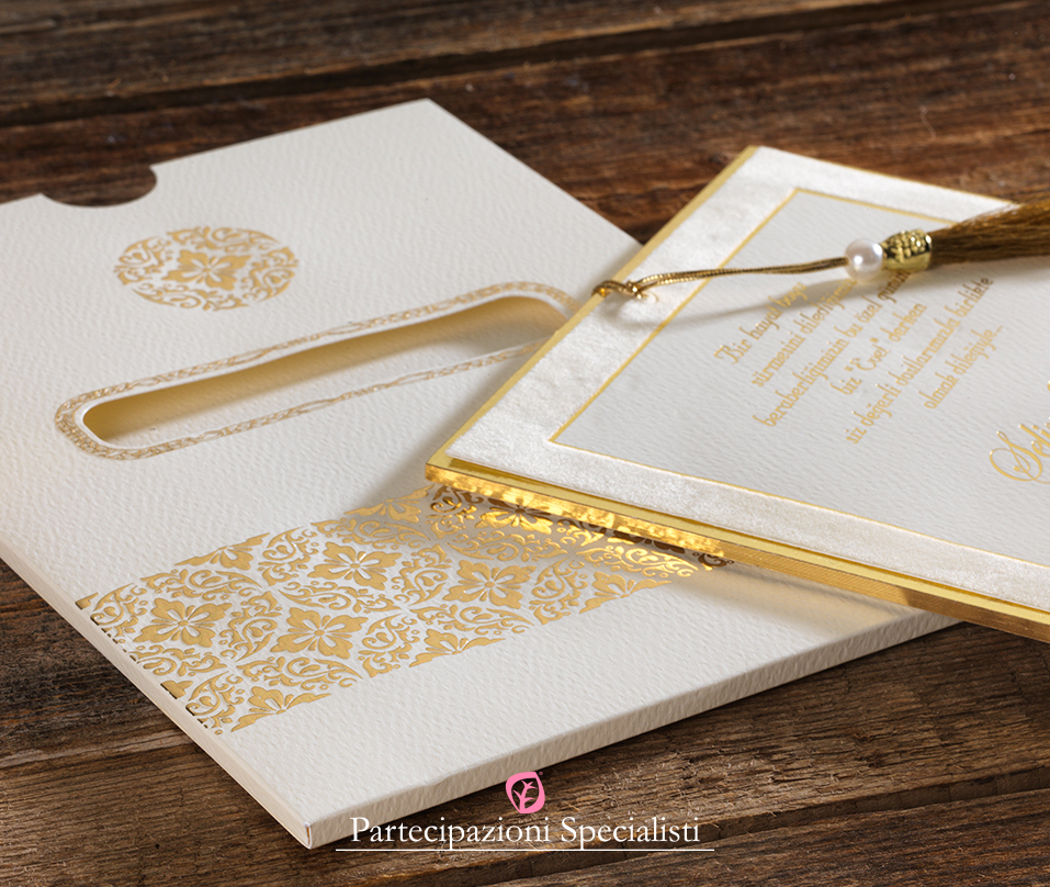 PARTECIPAZIONI DI NOZZE BEIGE ELEGANTI